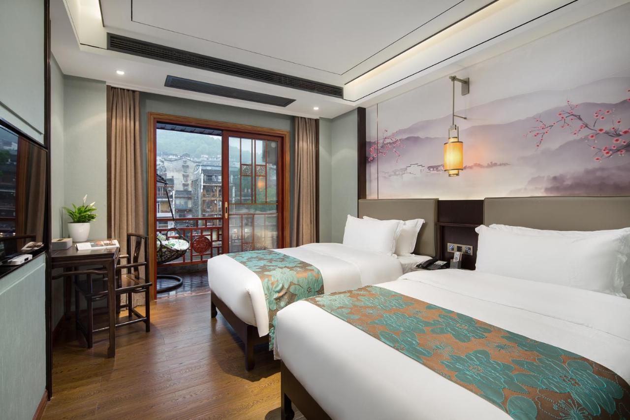 Morninginn, Phoenix Ancient City Tuojiang Fenghuang Exterior foto